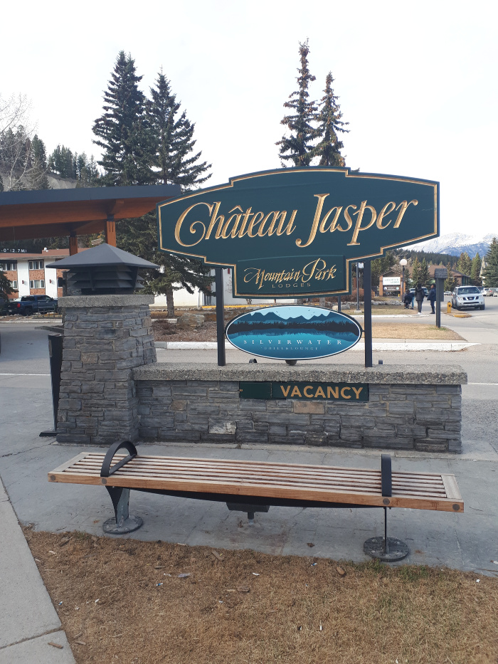 Chateau Jasper Hotel - Calgary to Jasper