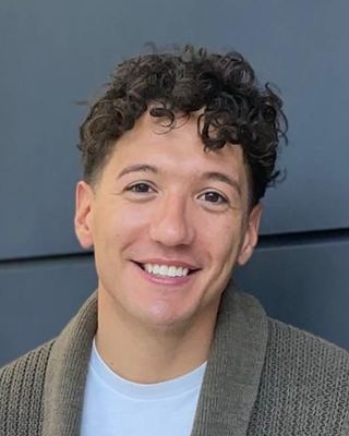 Marcus Lynn - Calgary Therapist