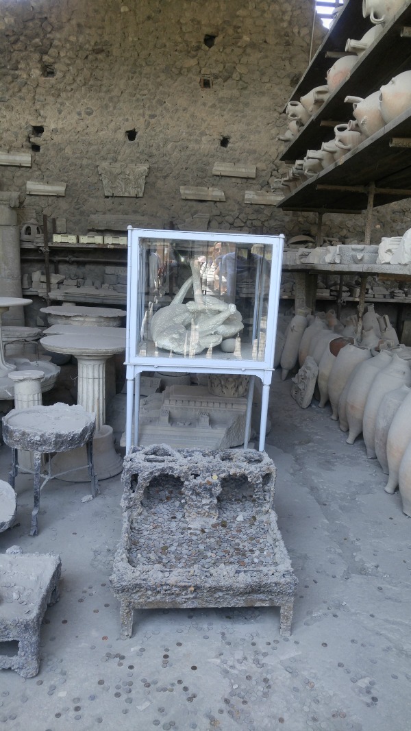 Plaster cast of dog in Pompeii
