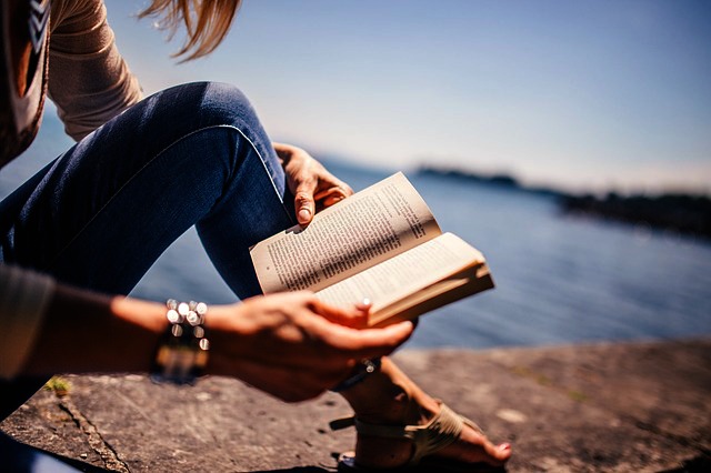5 Reading Habits That Are Perfectly OK