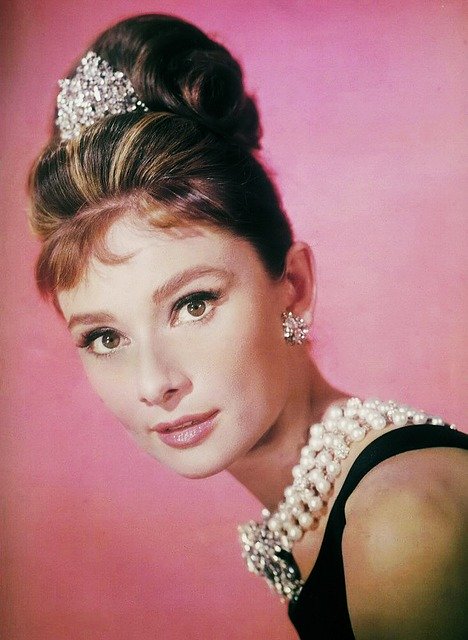 Here are 5 Interesting Audrey Hepburn Quotes to consider, about life, femininity and interacting with others.